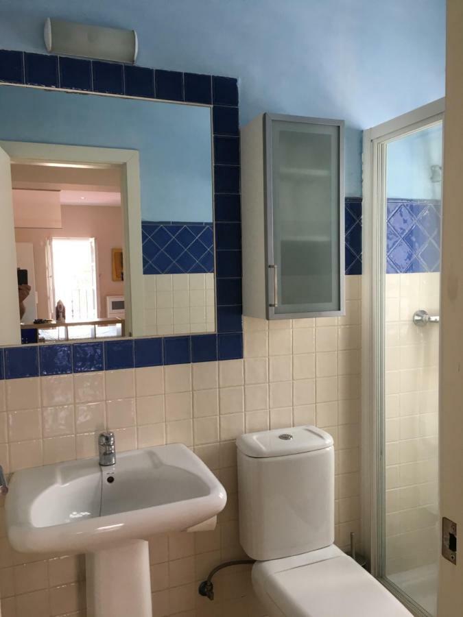 Vidrio Apartment Севиля Екстериор снимка