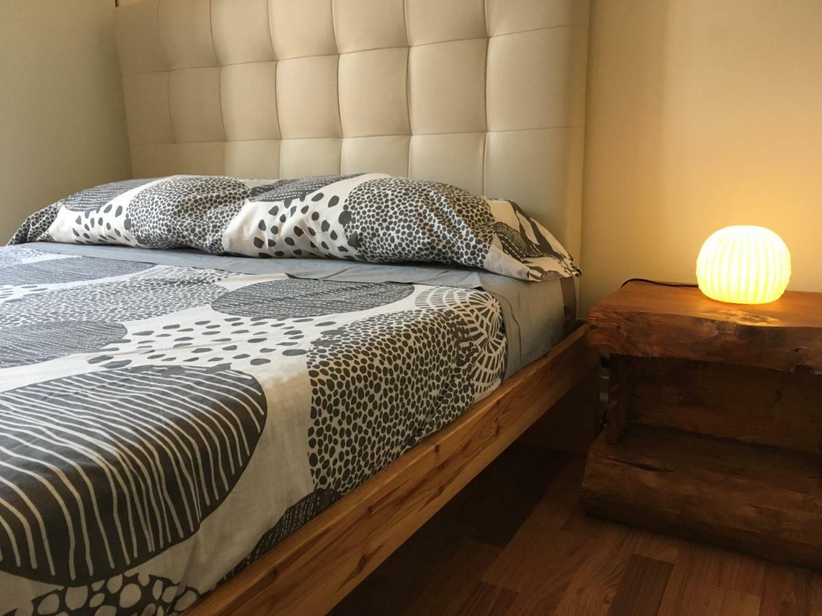 Vidrio Apartment Севиля Екстериор снимка