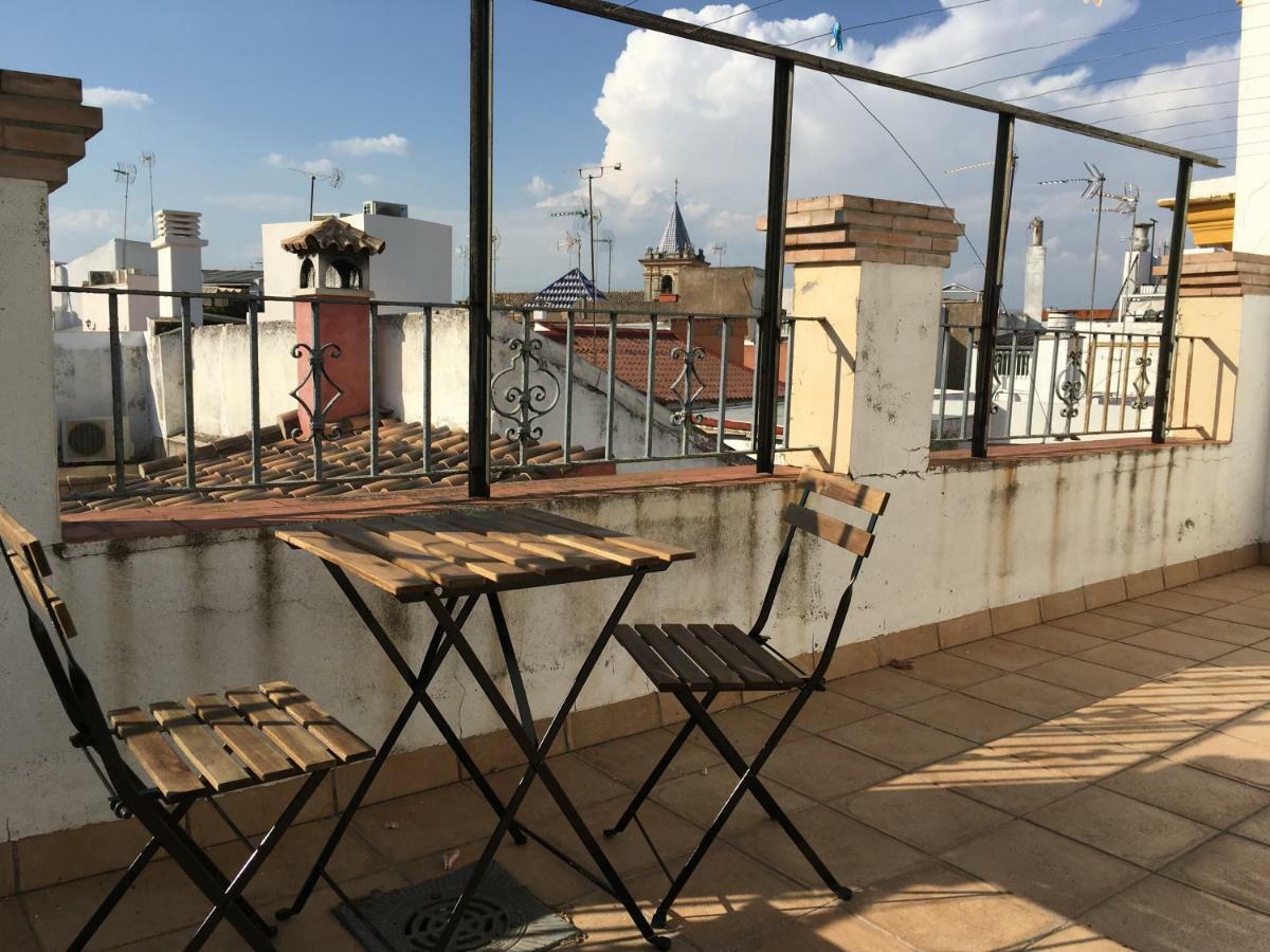 Vidrio Apartment Севиля Екстериор снимка